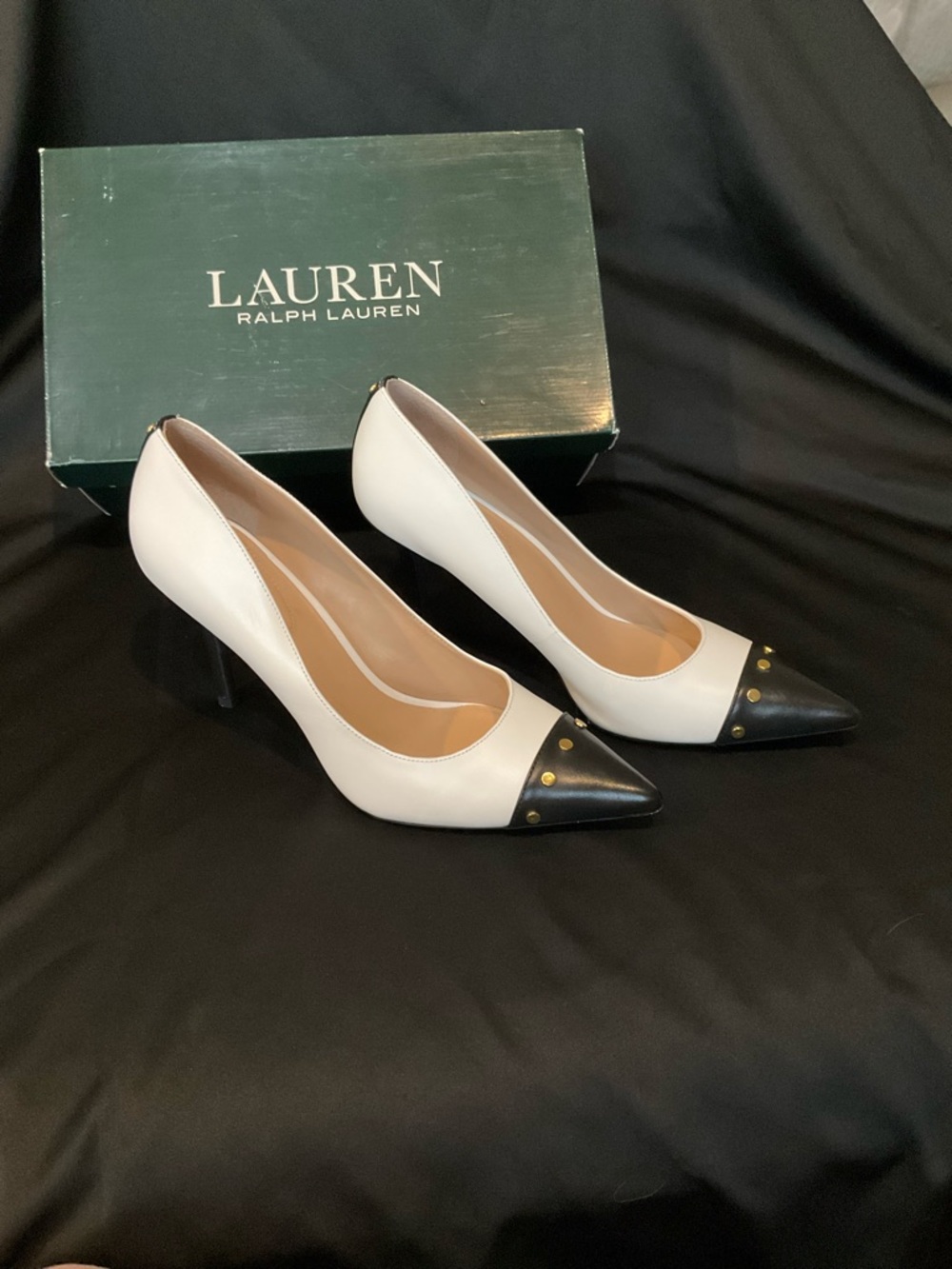 Ralph Lauren Black and White Pumps NEW Size 9.5 B - Picture 2 of 6